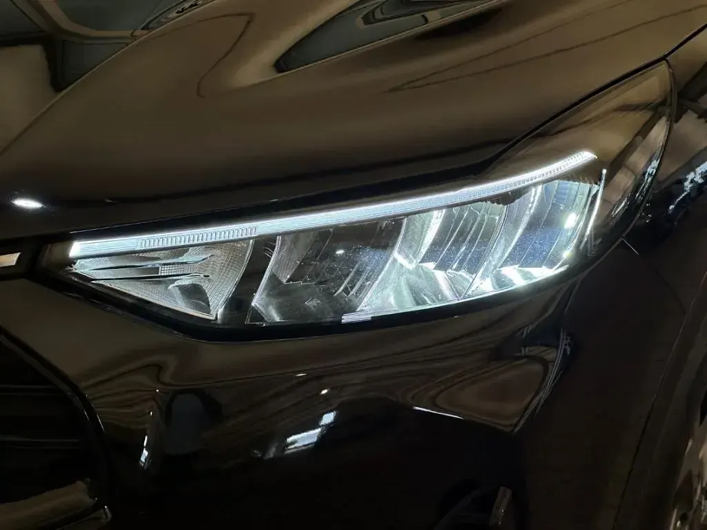 Gebraucht Ford Kuga ST-Line 151 PS (111 kW) 2024 Schwarz SUV