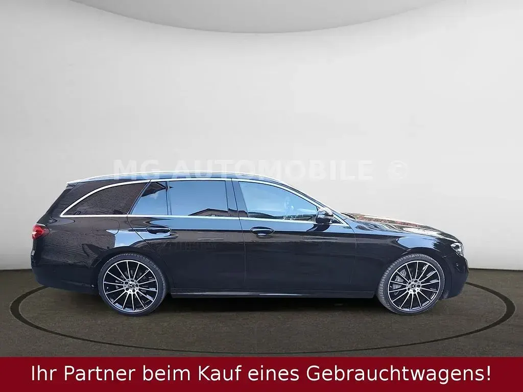 Gebraucht Mercedes E300 AMG line 286 PS (210 kW) 2022 Schwarz Limousine