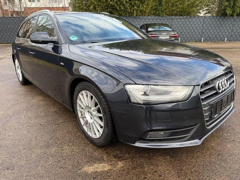 Gebraucht Audi A4 S-Line 190 PS (139 kW) 2015 Blau Kombi