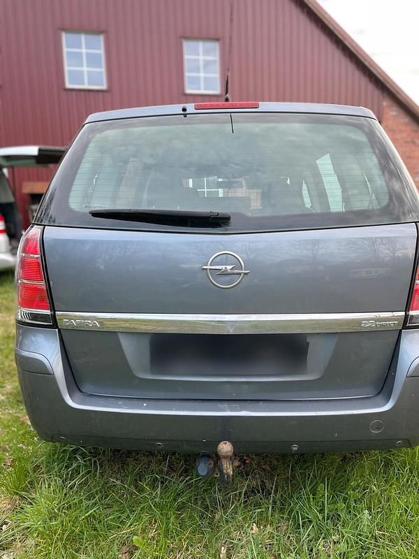 Gebraucht Opel Zafira 150 PS (110 kW) 2006 Grau Van / Kleinbus