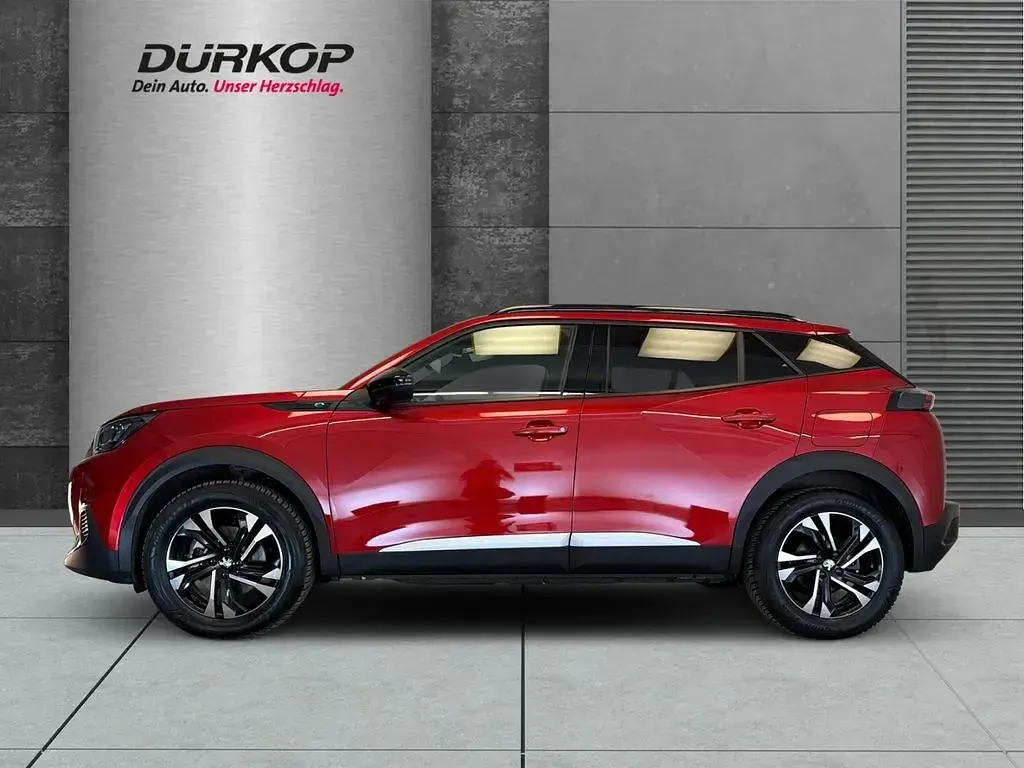 Gebraucht Peugeot e-2008 Allure 100 kW (136 PS) 2022 Rot SUV