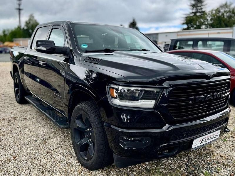 Second-hand Dodge Ram 401 CP (294 kW) 2020 Negru Pickup