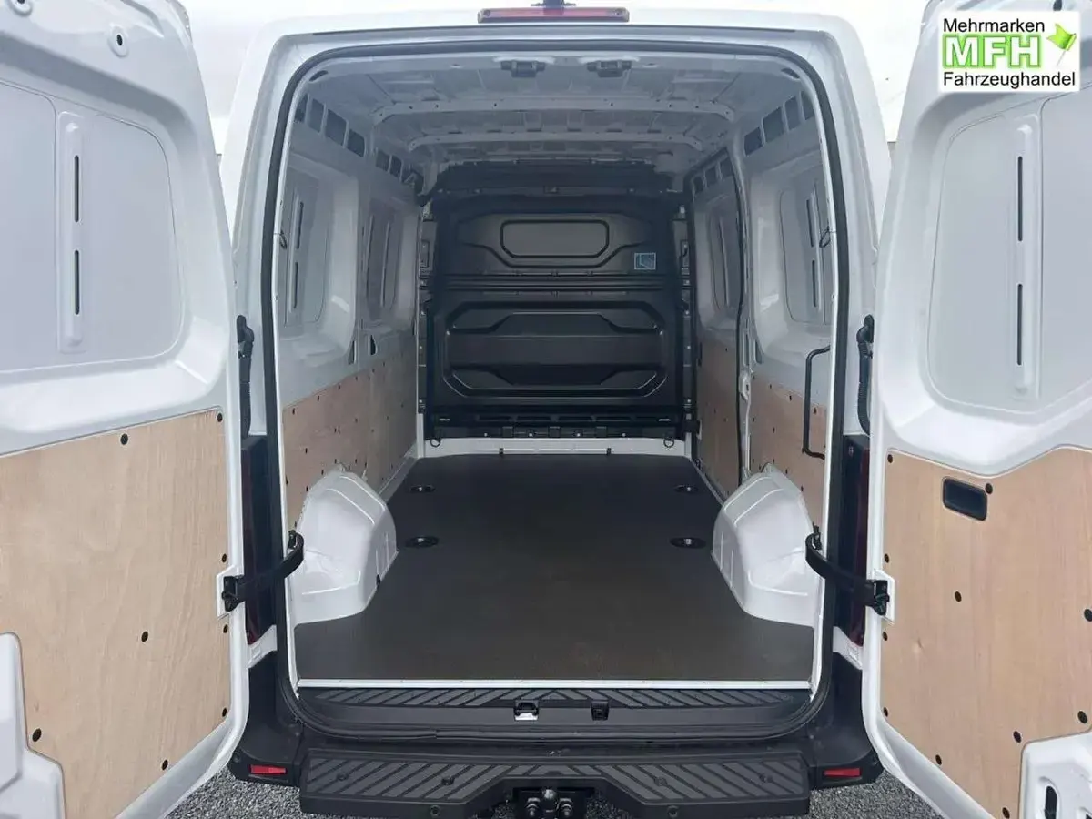 Neu Renault Master 170 PS (125 kW) 2026 Mineralweiß Van / Kleinbus