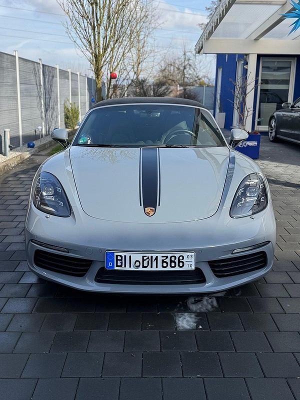 Gebraucht Porsche 718 Boxster Edition 300 PS (220 kW) 2024 Grau Cabrio
