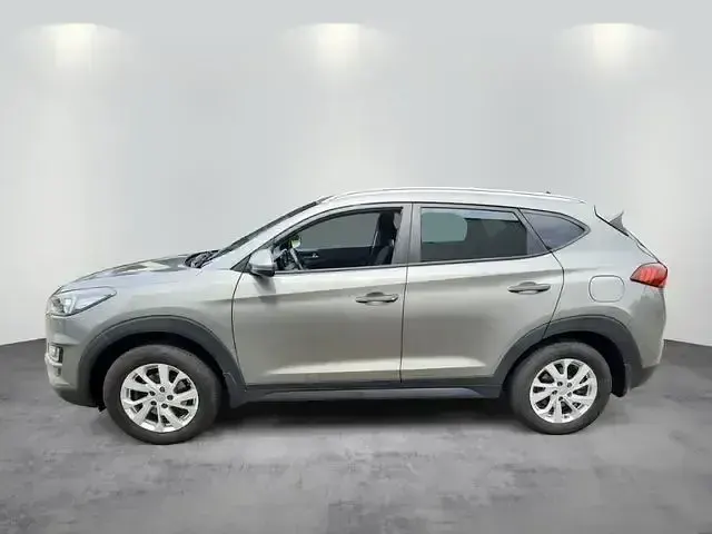 Gebraucht Hyundai Tucson 132 PS (97 kW) 2020 Grau SUV