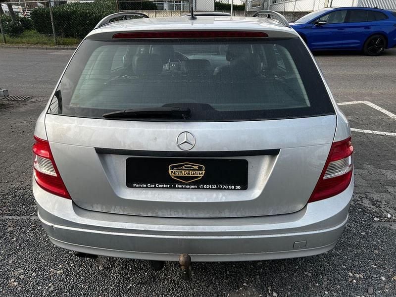 Gebraucht Mercedes C180 156 PS (114 kW) 2008 Silber Kombi