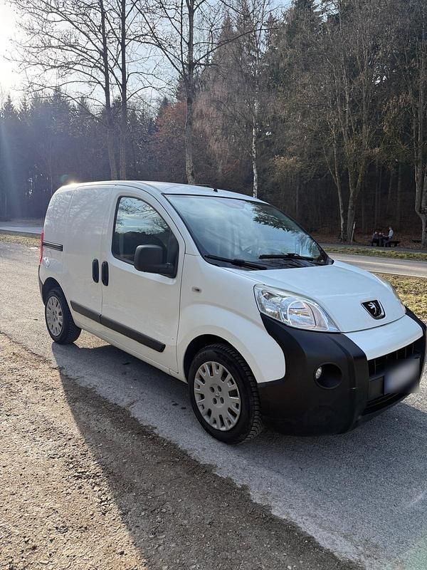 Gebraucht Peugeot Bipper 2018 Weiß Van / Kleinbus