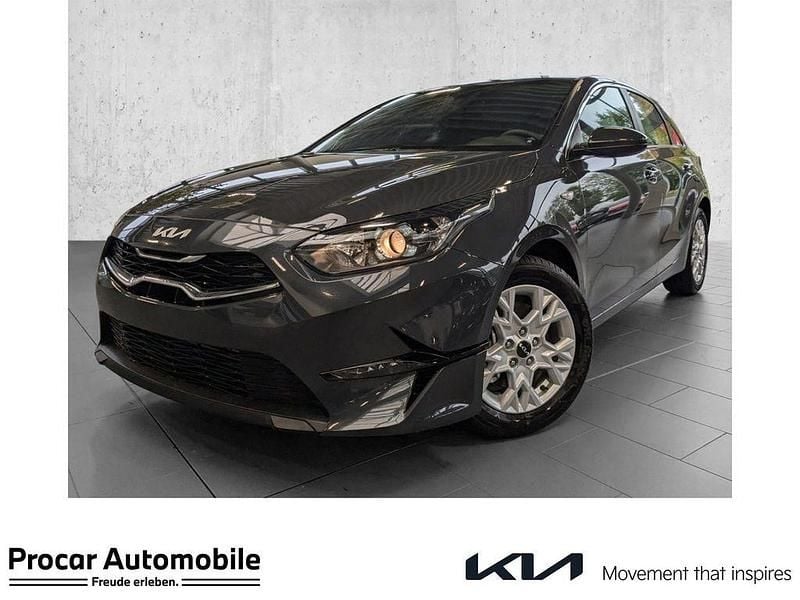 Schwarz Neu 2024 Kia Ceed Sportswagon Vision Kombi | 19.990 € (Superpreis) - Bild 1/3