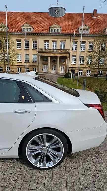Gebraucht Cadillac CT6 455 PS (334 kW) 2017 Weiß Limousine