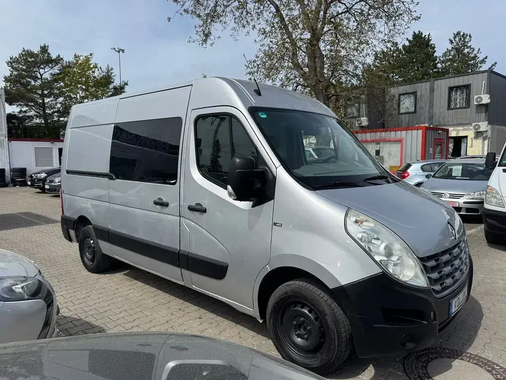 Usata Renault Master 145 CV (106 kW) 2012 Grigio Monovolume