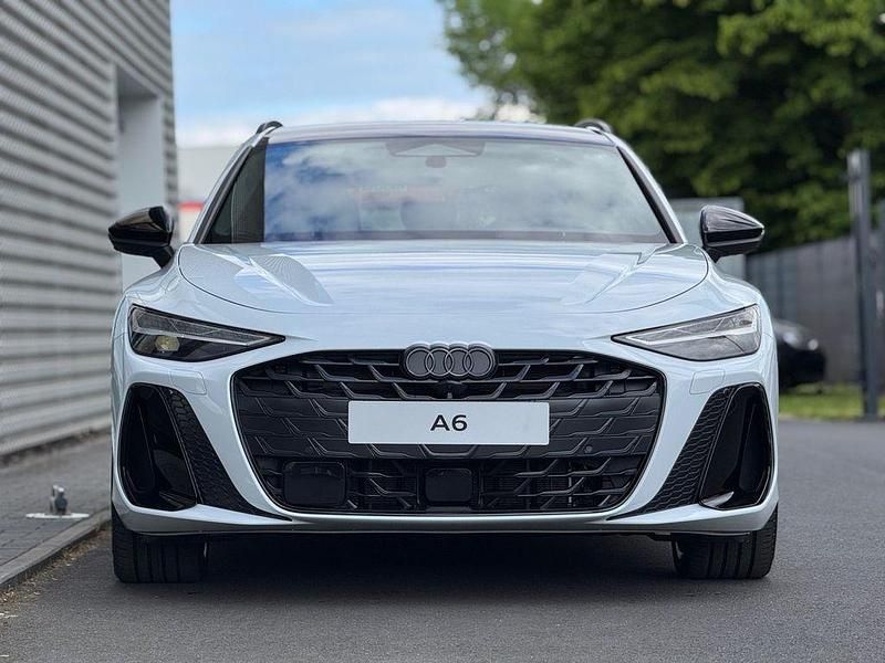 Gebraucht Audi A6 Ambiente 367 PS (269 kW) 2025 Gletscherweiß metallic Kombi