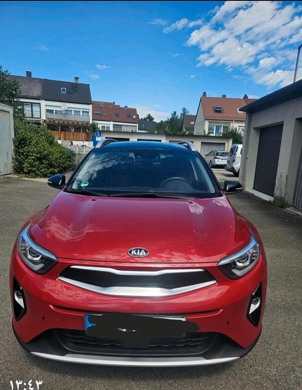 Rot Gebraucht 2020 Kia Stonic SUV | 17.250 € (Fairer Preis) - Bild 1/4