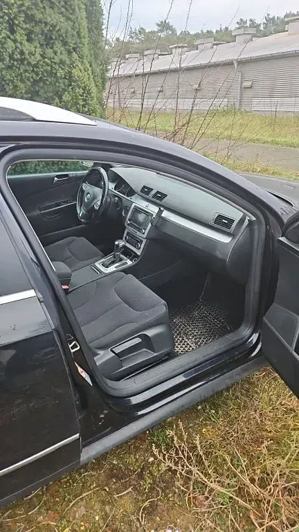 Gebraucht VW Passat 170 PS (125 kW) 2010 Schwarz Limousine