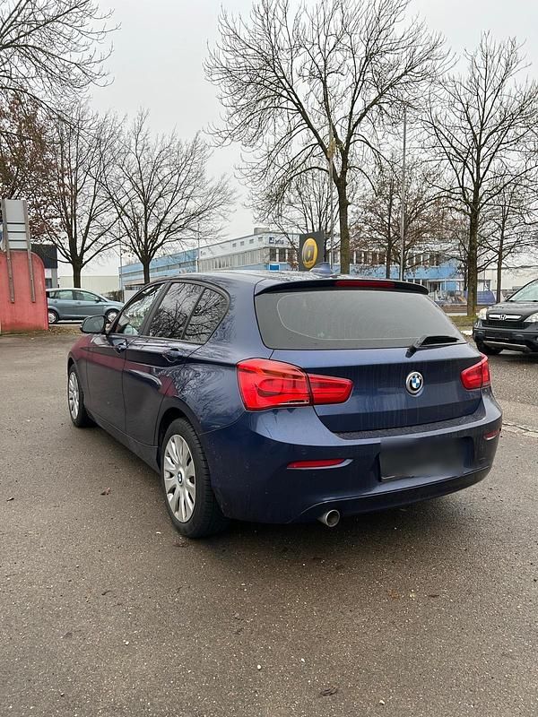 Gebraucht BMW 118 150 PS (110 kW) 2017 Blau Kleinwagen