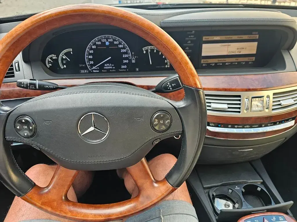 Gebraucht Mercedes S320 235 PS (172 kW) 2007 Schwarz Limousine