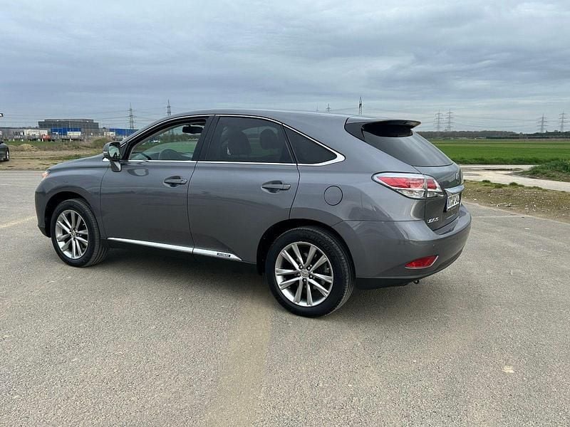 Gebraucht Lexus RX450h 299 PS (219 kW) 2013 Grau SUV