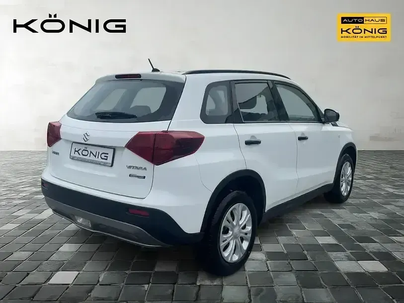 Gebraucht Suzuki Vitara Club 129 PS (94 kW) 2023 Weiss SUV