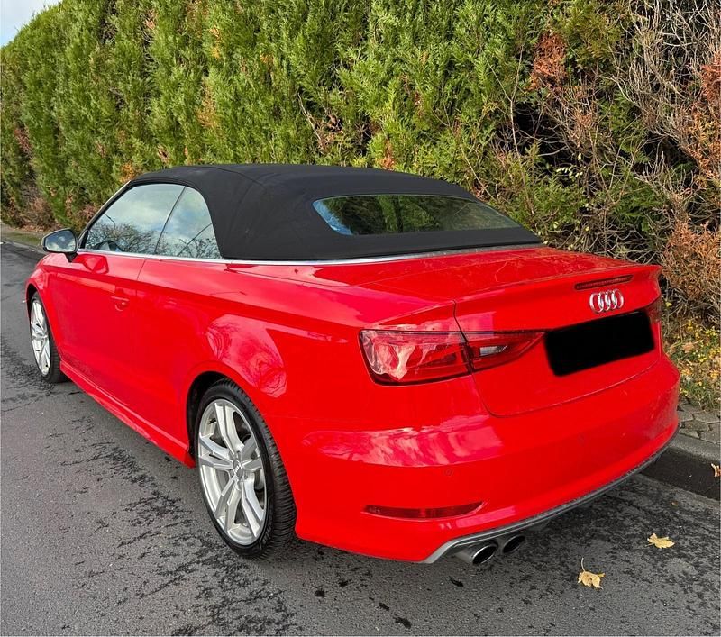 Gebraucht Audi S3 Cabriolet 300 PS (220 kW) 2016 Rot Cabrio