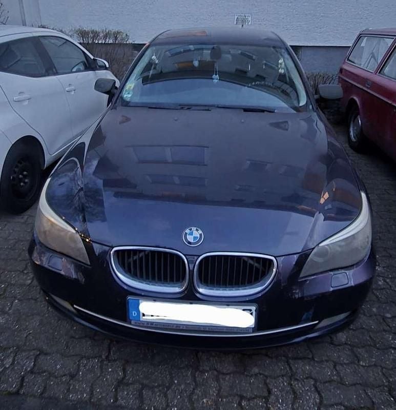 Gebraucht BMW 520 163 PS (119 kW) 2007 Braun Limousine
