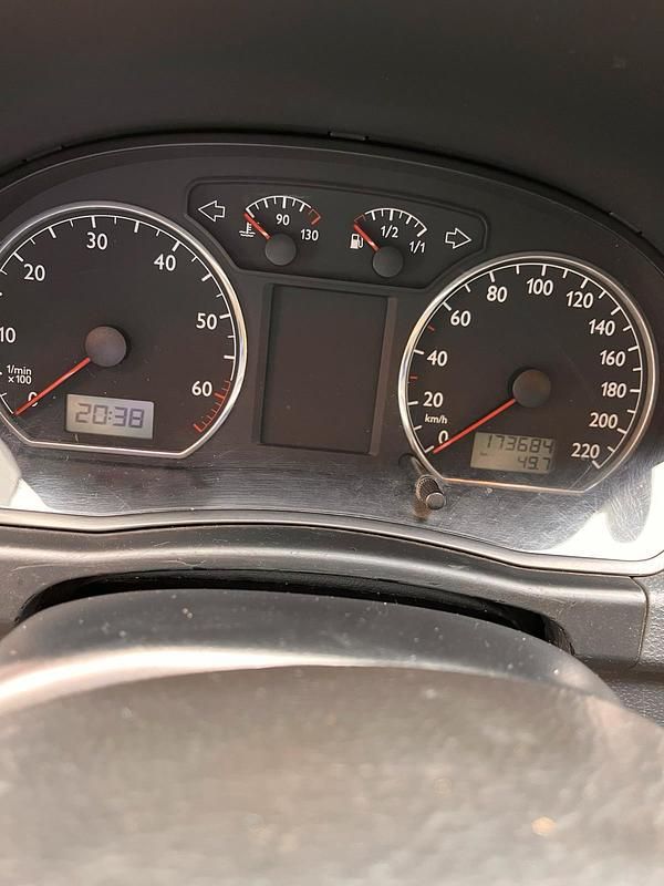 Gebraucht VW Polo 75 PS (55 kW) 2004 Grau Kleinwagen