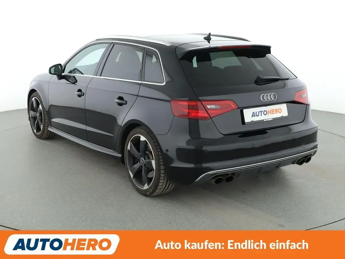 Używany Audi S3 Comfort 300 KM (220 kW) 2016 Czarny Sedan/Limuzyna