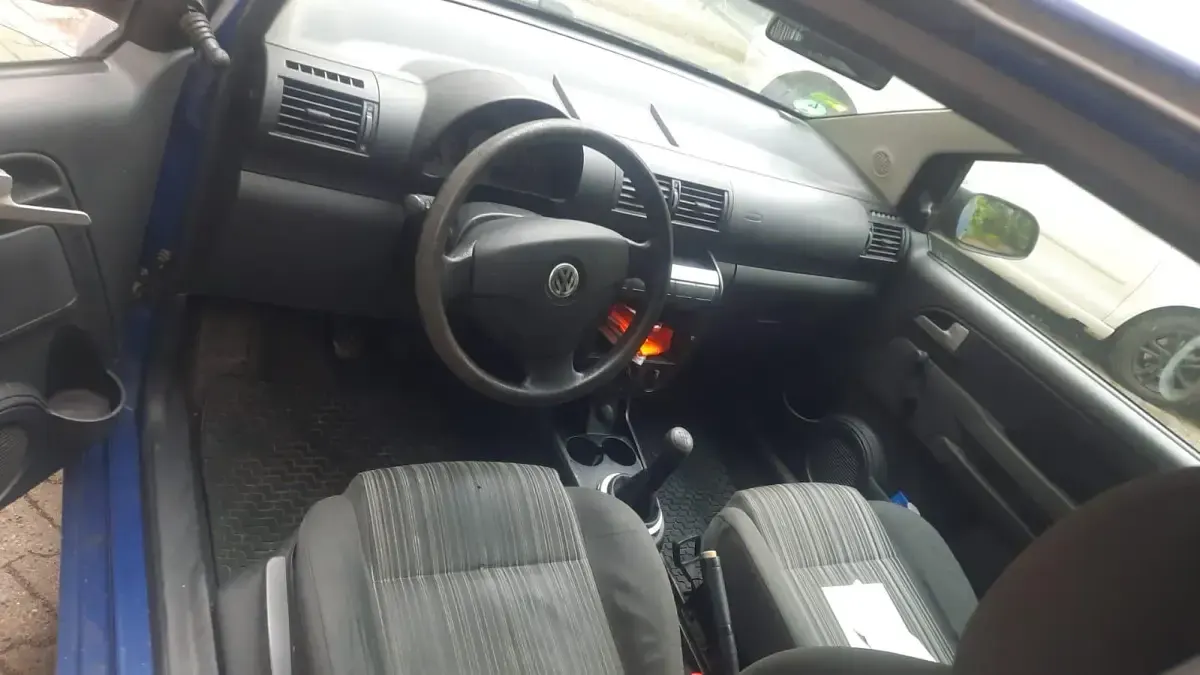 Usado VW Fox 70 CV (51 kW) 2007 Azul Utilitario