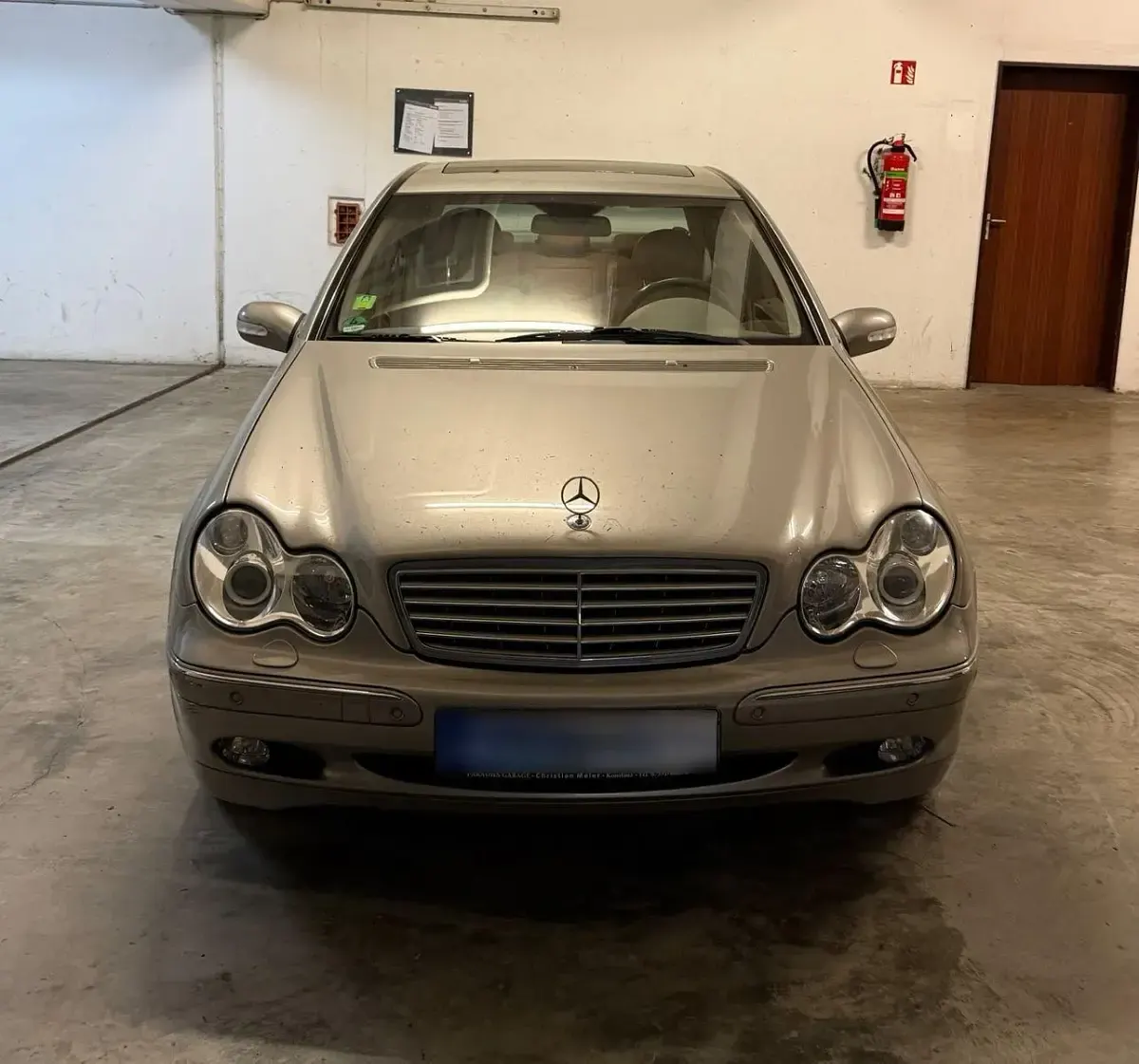 Gebraucht Mercedes C240 Elegance 170 PS (125 kW) 2002 Silber Limousine