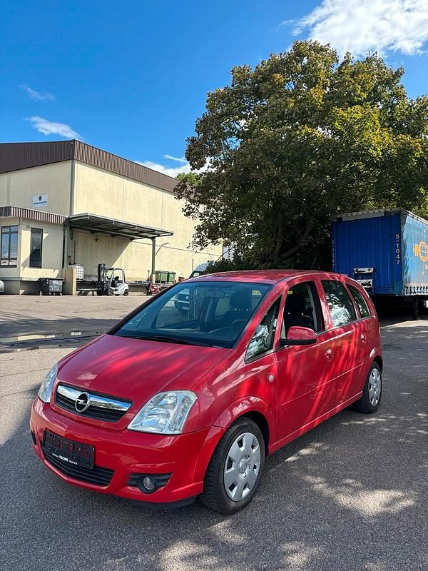 Rot Gebraucht 2006 Opel Meriva Van / Kleinbus | 2.700 € (Etwas zu teuer) - Bild 1/4