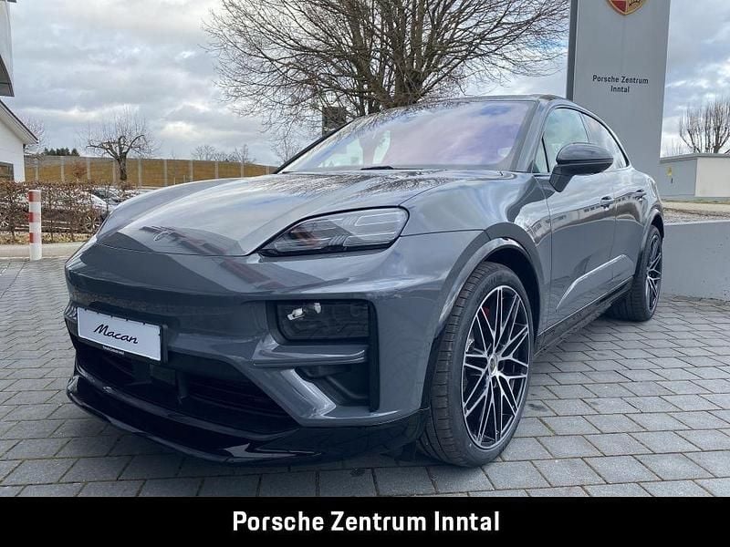 Grau Gebraucht 2025 Porsche Macan Turbo SUV | 124.890 € (Superpreis) - Bild 1/4