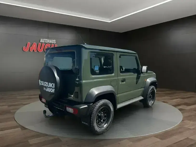 Gebraucht Suzuki Jimny Comfort 102 PS (75 kW) 2019 Grün SUV