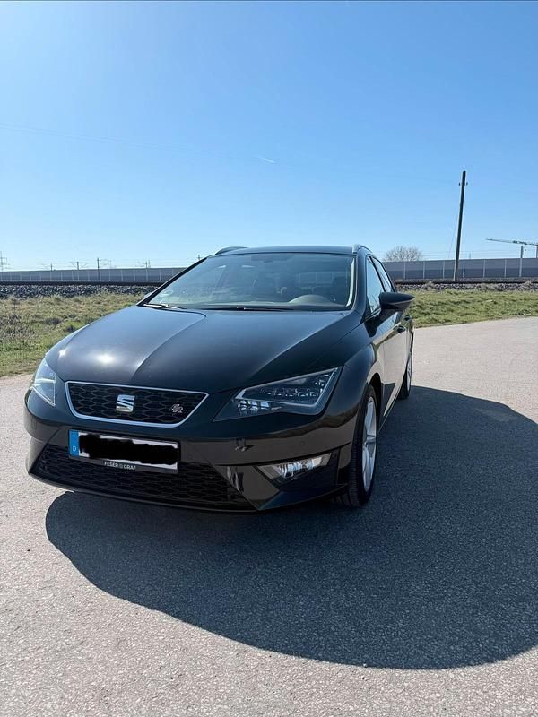Gebraucht Seat Leon FR 125 PS (91 kW) 2015 Schwarz Kombi