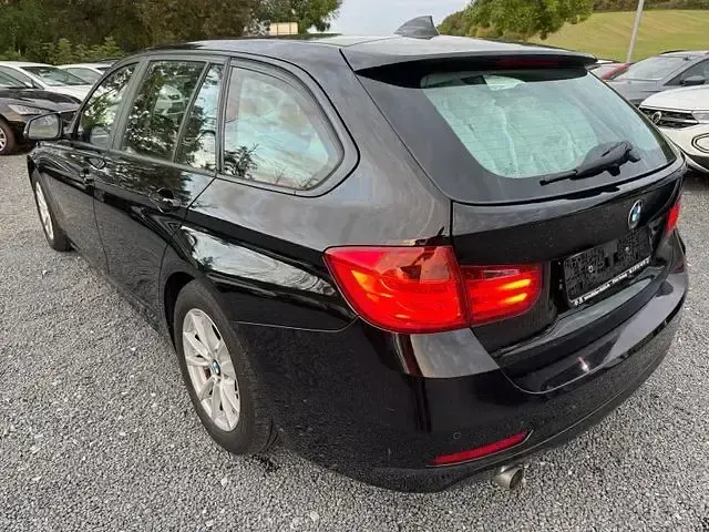 Gebraucht BMW 318 Sport Line 143 PS (105 kW) 2014 Schwarz Kombi