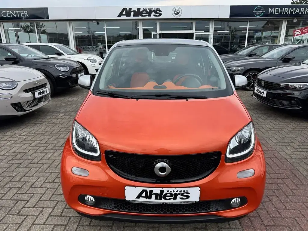 Gebraucht Smart ForFour Passion 90 PS (66 kW) 2017 Orange Kleinwagen