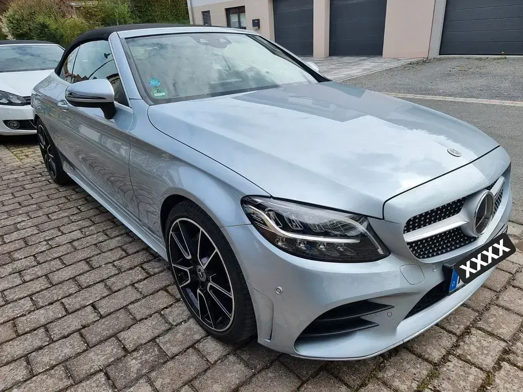 Gebraucht Mercedes C220 AMG line 194 PS (142 kW) 2021 Silber Cabrio
