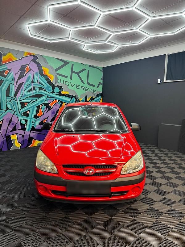 Gebraucht Hyundai Getz 67 PS (49 kW) 2008 Rot Kleinwagen