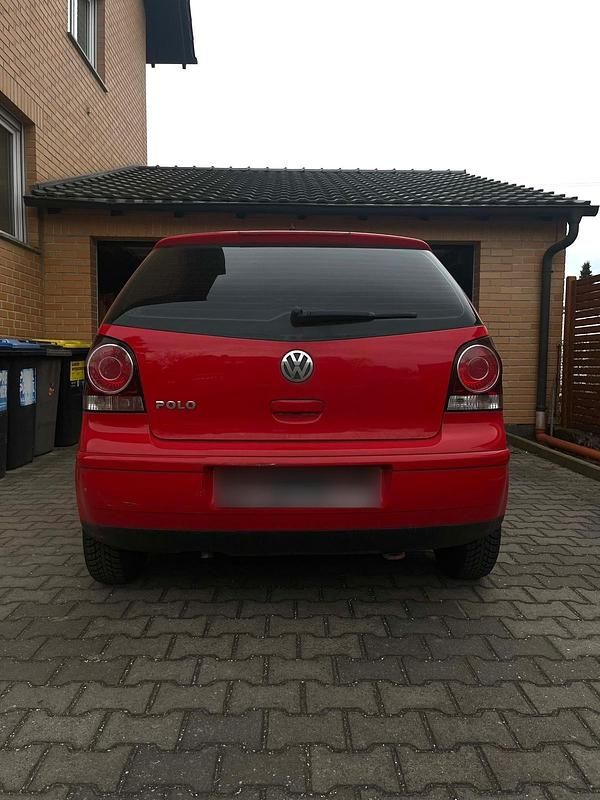 Gebraucht VW Polo 60 PS (44 kW) 2008 Rot Kleinwagen