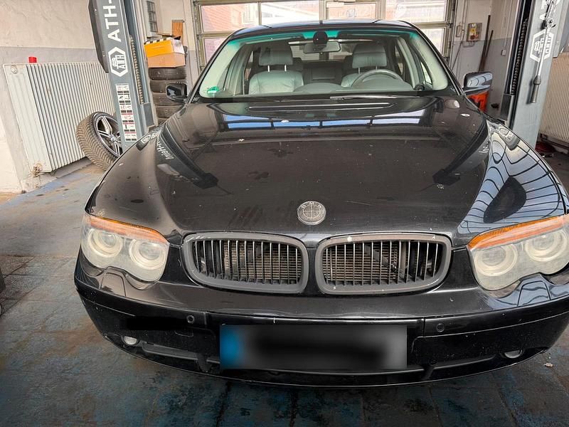 Gebraucht BMW 735 280 PS (205 kW) 2003 Schwarz Limousine