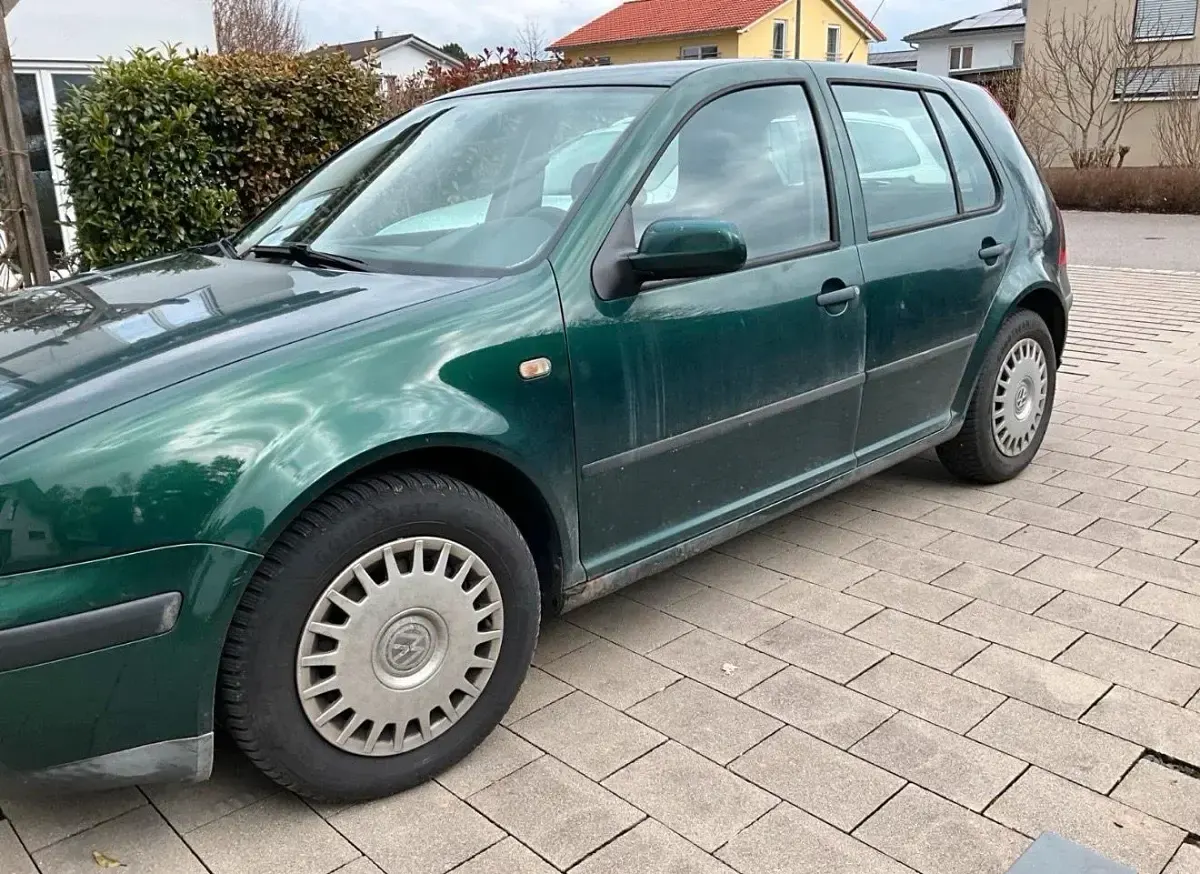 Gebraucht VW Golf III 110 PS (80 kW) 1999 Grün Limousine