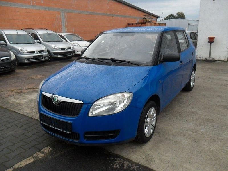 Blau Gebraucht 2009 Skoda Fabia Kleinwagen | 1.999 € (Guter Preis) - Bild 1/4