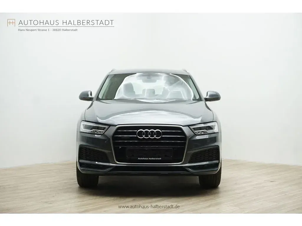 Używany Audi Q3 S-Line 184 KM (135 kW) 2017 Szary SUV