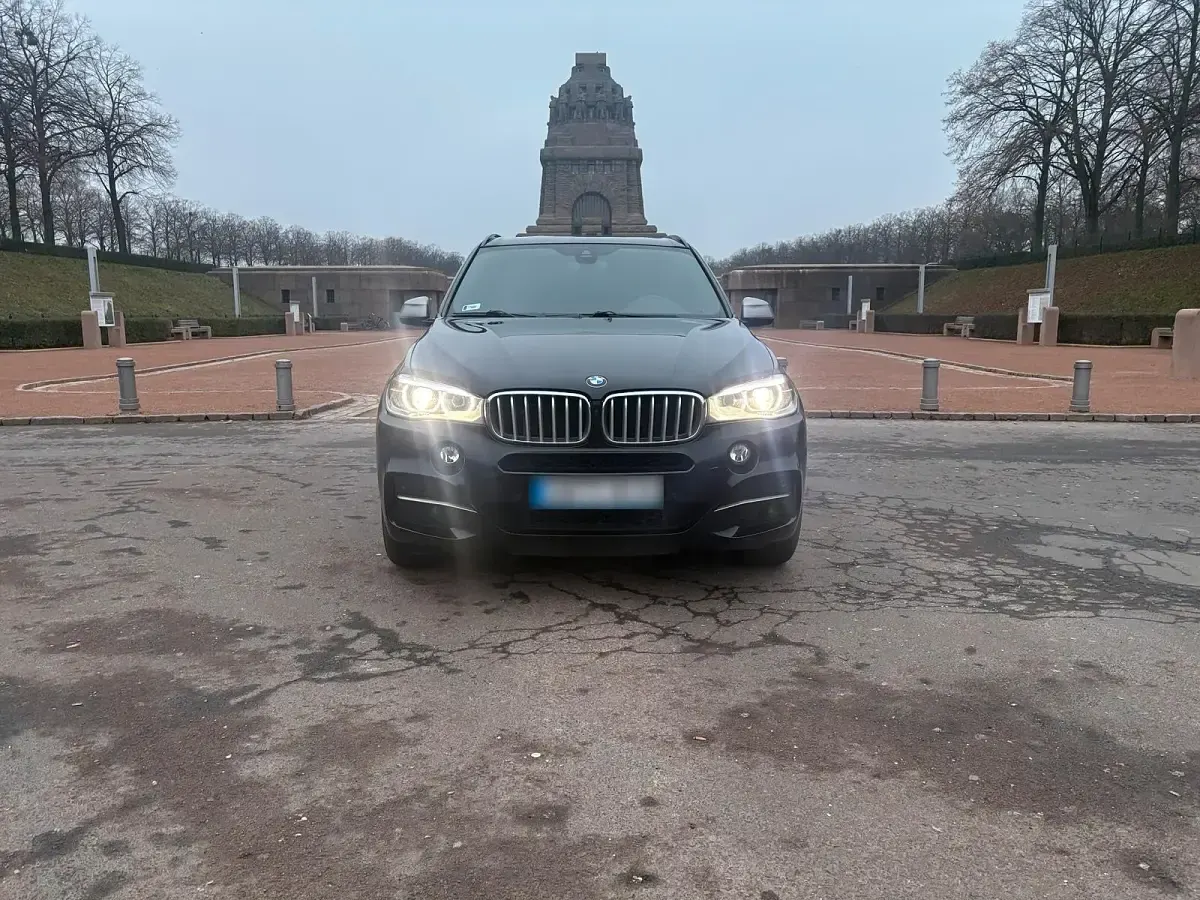 Second-hand BMW X5 381 CP (280 kW) 2016 Negru SUV