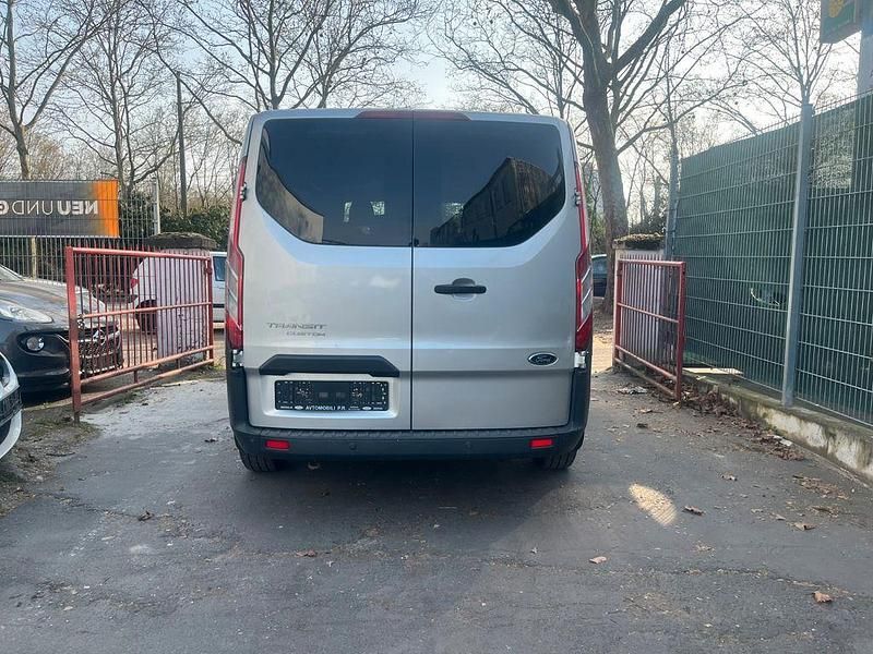 Gebraucht Ford Transit Trend 170 PS (125 kW) 2017 Silber Kombi