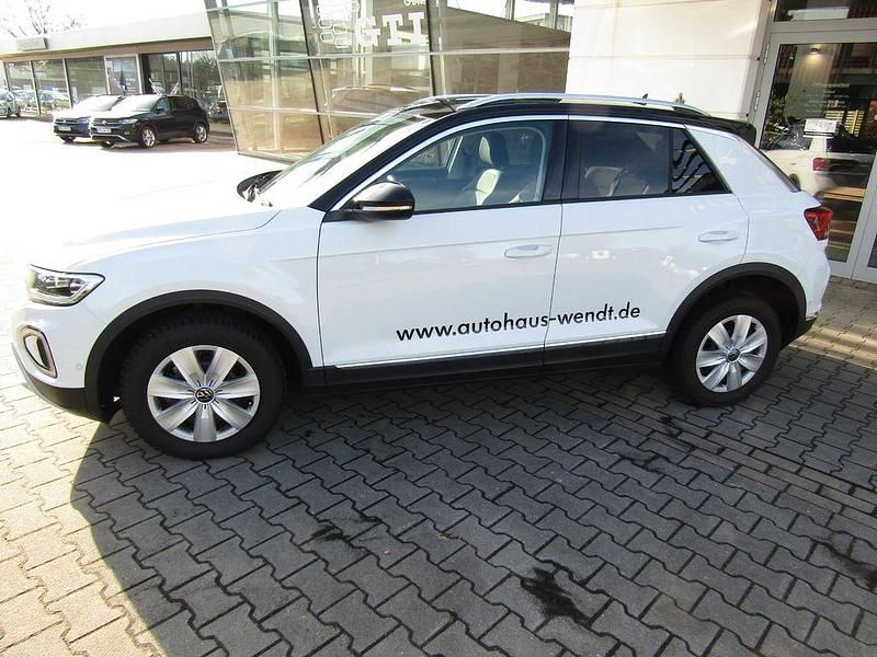 Gebraucht VW T-Roc Style 116 PS (85 kW) 2024 Weiß SUV