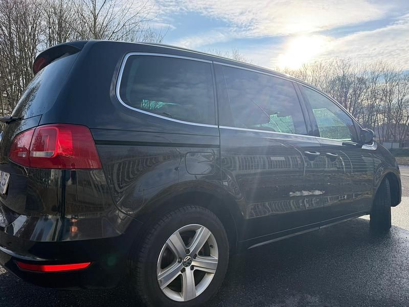 Gebraucht VW Sharan 140 PS (102 kW) 2011 Van / Kleinbus