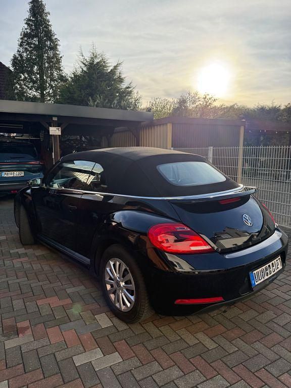 Używany VW Beetle 105 KM (77 kW) 2016 Czarny Hatchback