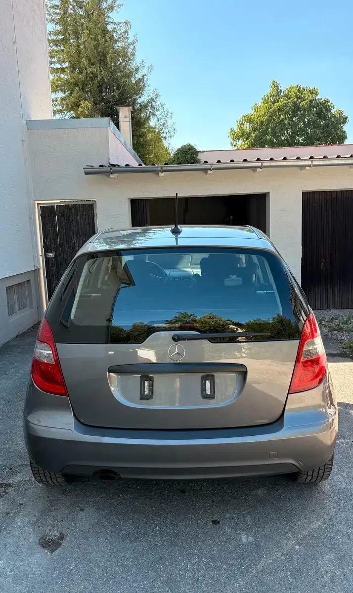 Gebraucht Mercedes A160 95 PS (69 kW) 2009 Kleinwagen