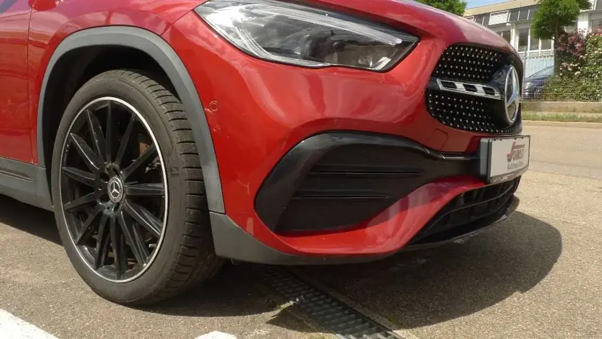 Gebraucht Mercedes GLA250 AMG 224 PS (164 kW) 2020 Rot SUV