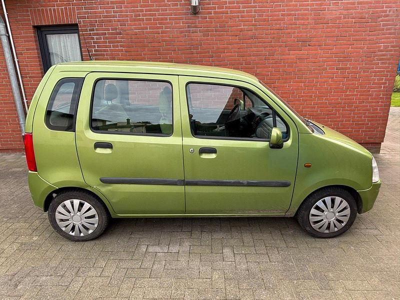 Gebraucht Opel Agila 75 PS (55 kW) 2000 Van / Kleinbus