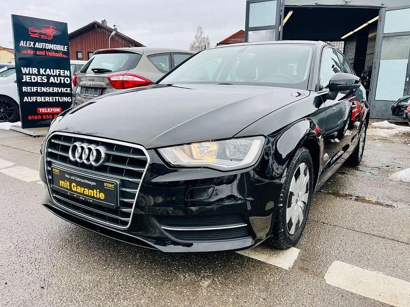 Gebraucht Audi A3 Ambition 110 PS (80 kW) 2014 Schwarz Limousine