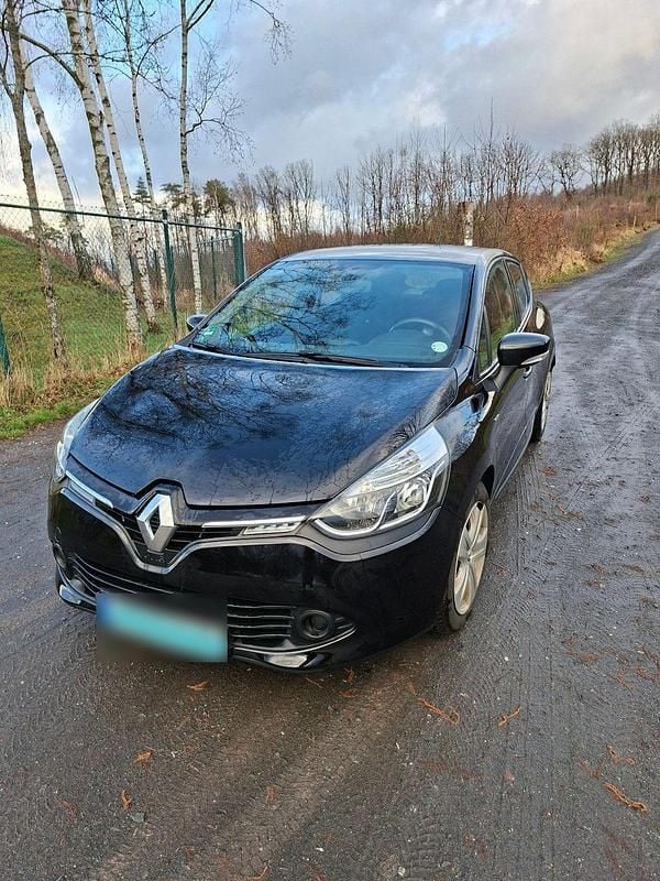 Gebraucht Renault Clio IV LIMITED 73 PS (53 kW) 2016 Schwarz Limousine